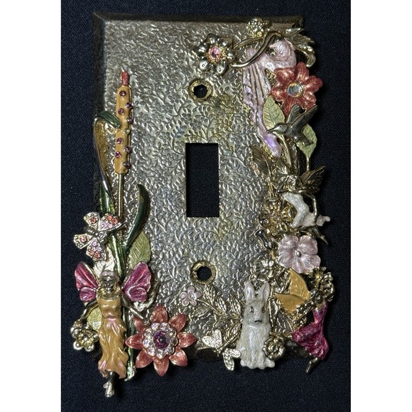 Kirks Folly Outlet Cover Fairy Gold Tone Fairies Nymph Sprite Floral Home Decor - Picture 1 of 16